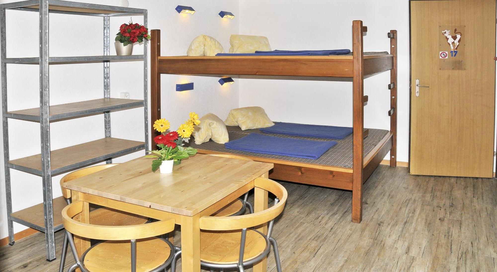 Camping Jungfrau Lauterbrunnen Szoba fotó