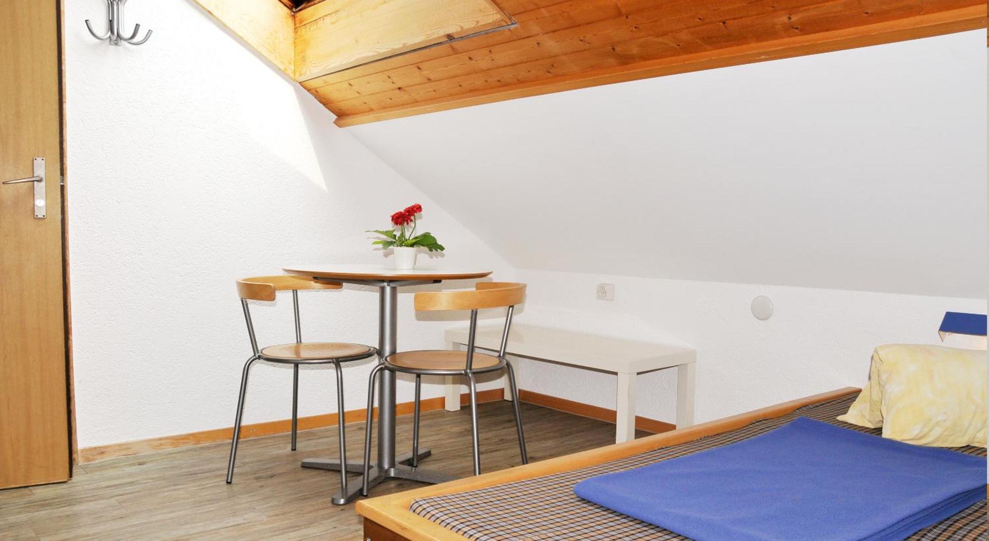 Camping Jungfrau Lauterbrunnen Szoba fotó
